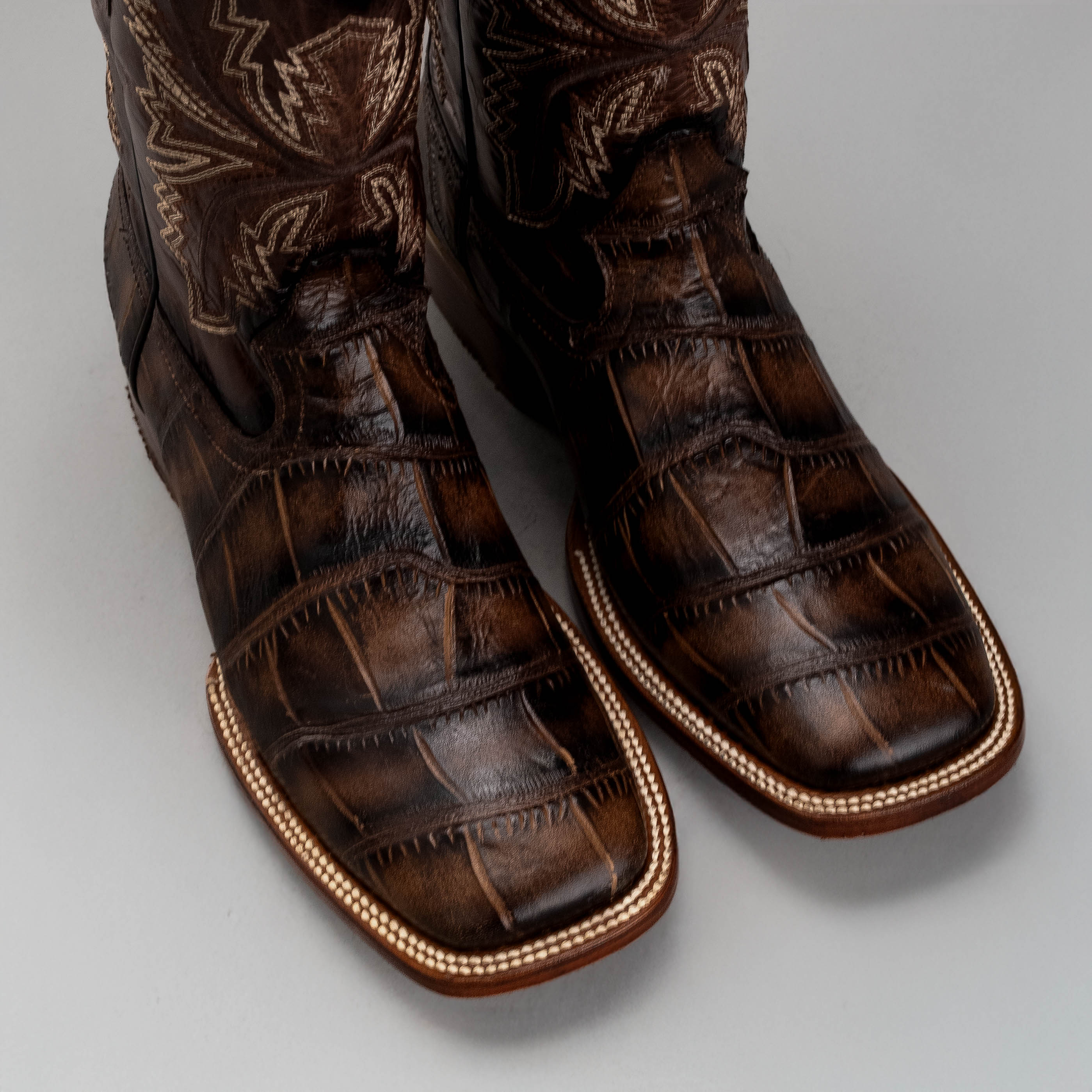 MEN'S AMERICAN ALLIGATOR PRINT LEATHER BROWN SQUARE TOE COWBOY BOOT - 0