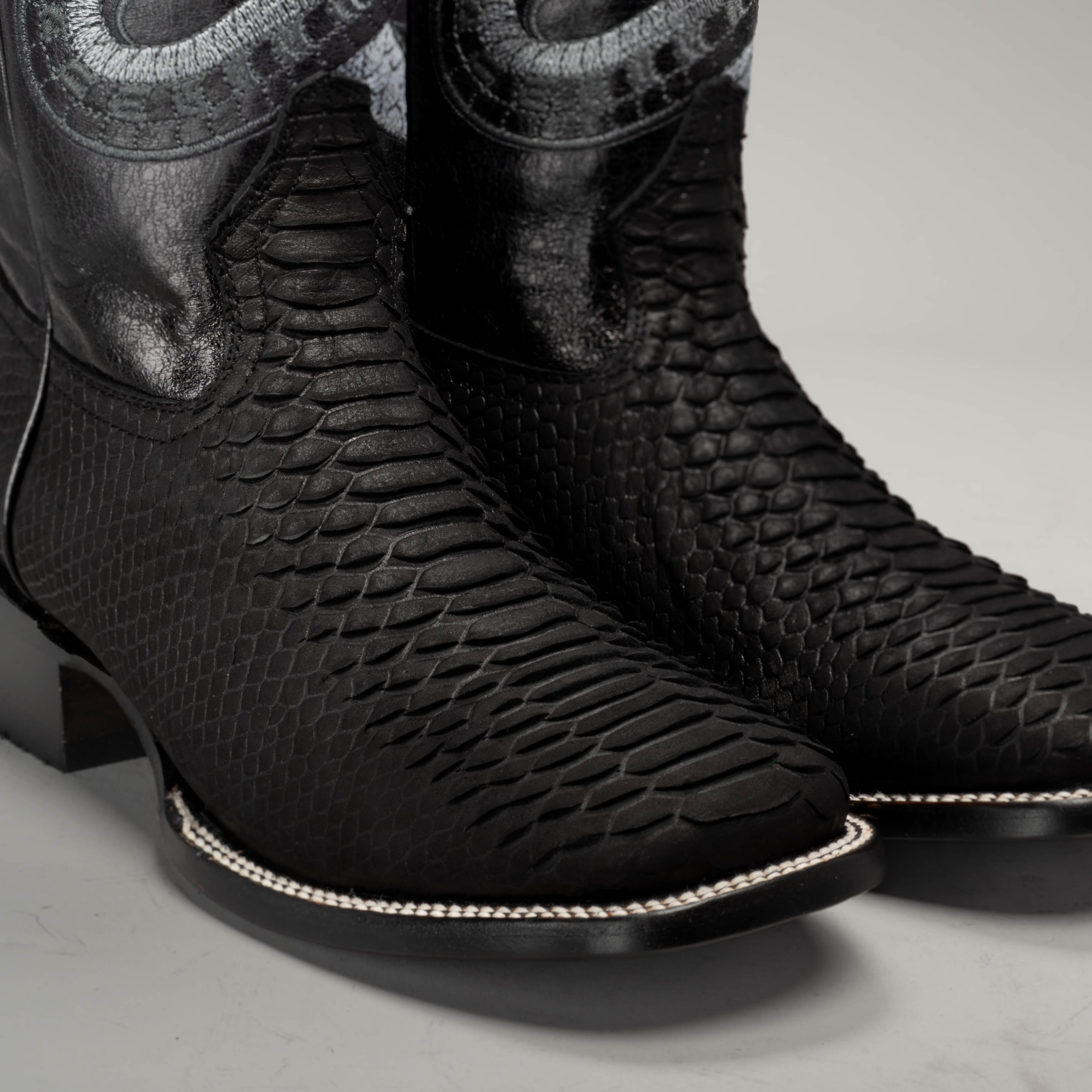 MEN'S BLACK WESTERN BOOT VIPER PYTHON SQUARE TOE COWBOY BOOTS WITH BELT BUNDLE - 0